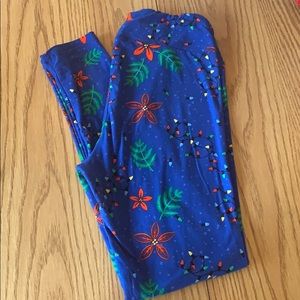 Christmas Themed LuLaRoe Leggings